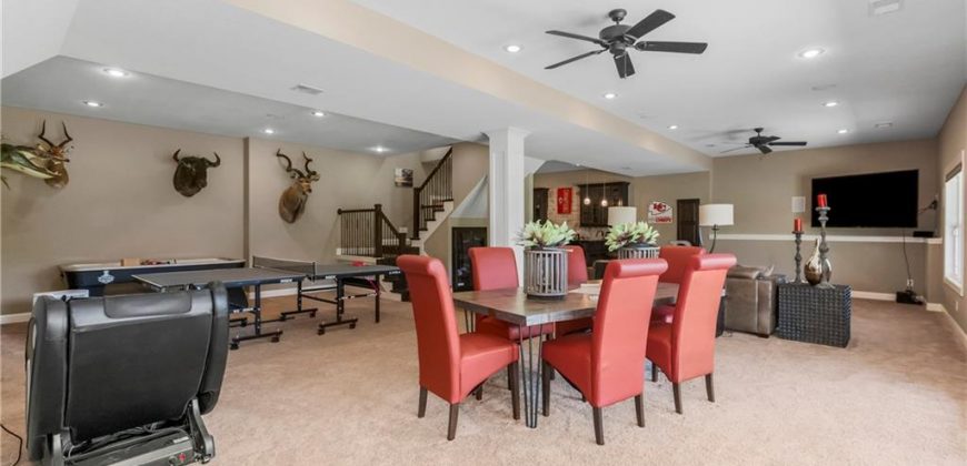 Homes for Sale in Kansas City, MO 64157 | 10502 N Willow Avenue