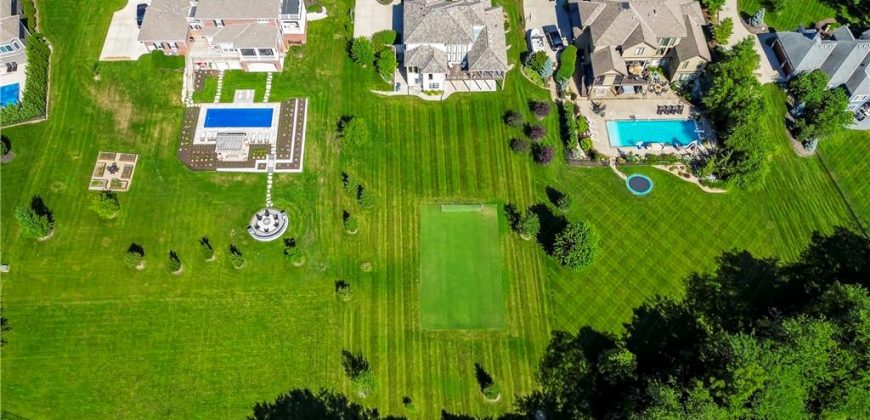 Homes for Sale in Kansas City, MO 64157 | 10502 N Willow Avenue