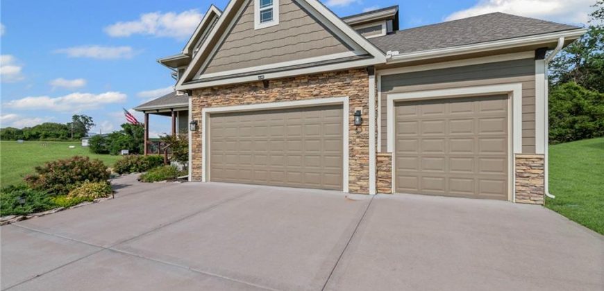 Homes for Sale in Platte City, MO 64079 | 2305  Windmill Drive