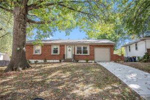 5417-NE-57th-Terrace-mls-2568645-image-1