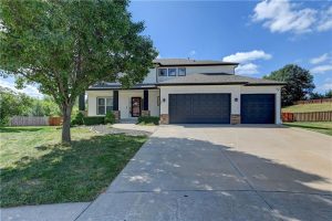 400-S-Eddie-Avenue-mls-2570511-image-1