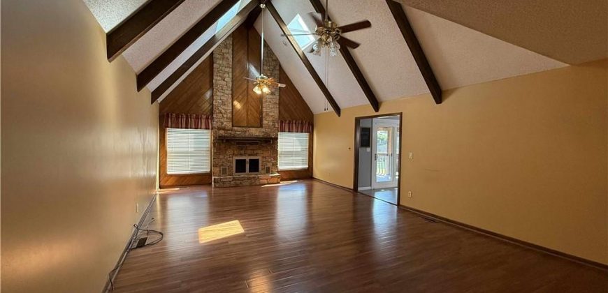 Homes for Sale in Kansas City, MO 64118 | 1305 NE 79th Street