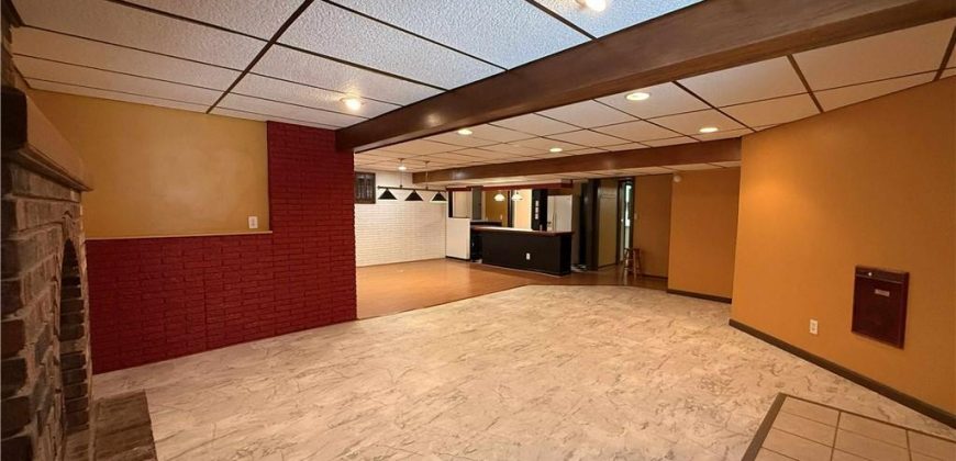 Homes for Sale in Kansas City, MO 64118 | 1305 NE 79th Street