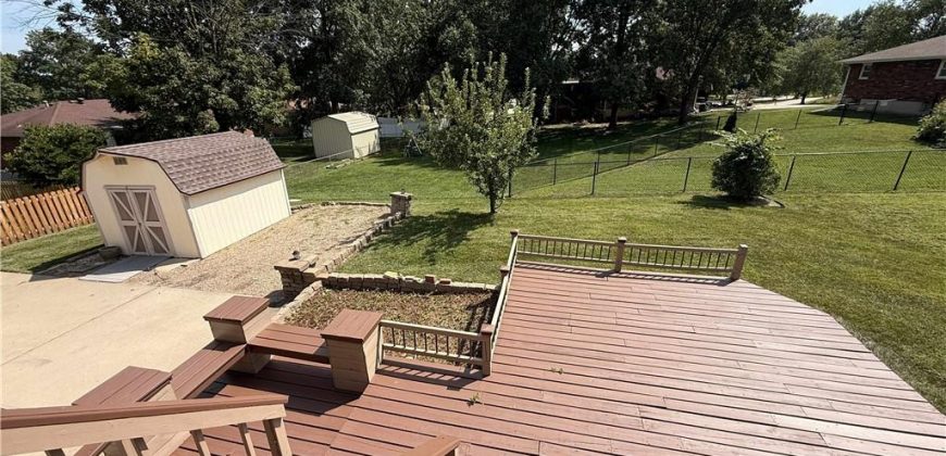 Homes for Sale in Kansas City, MO 64118 | 1305 NE 79th Street