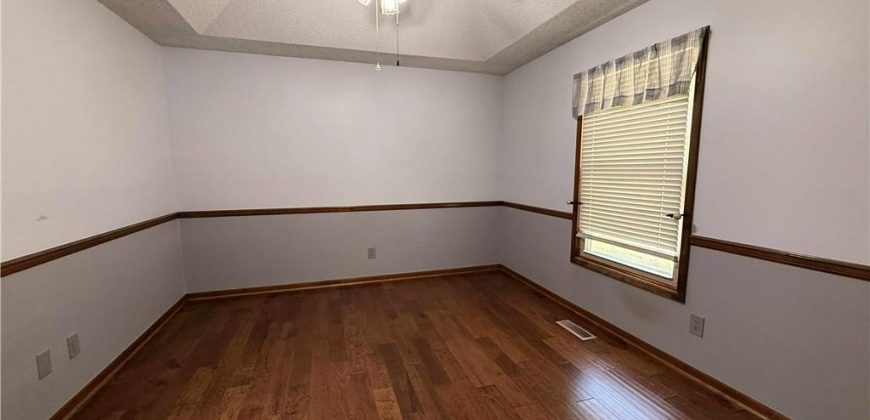 Homes for Sale in Kansas City, MO 64118 | 1305 NE 79th Street