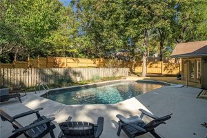 5820-N-Indiana-Avenue-mls-2578186-image-1