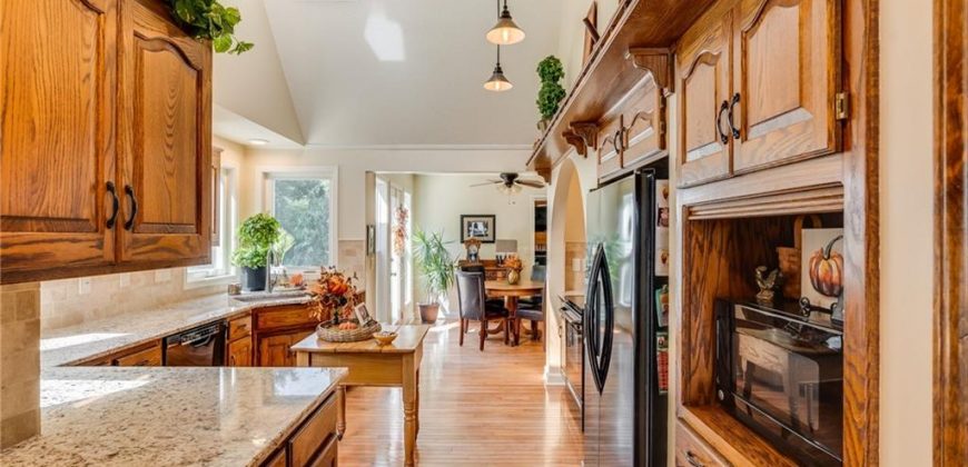 Homes for Sale in Kansas City, MO 64155 | 1507 NE 98th Street