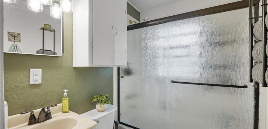 Homes for Sale in Gladstone, MO 64118 | 6800 N Troost Avenue