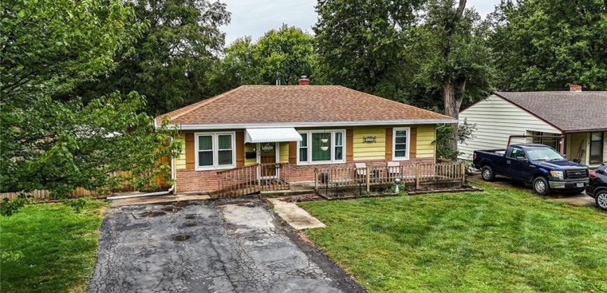 Homes for Sale in Gladstone, MO 64118 | 6800 N Troost Avenue