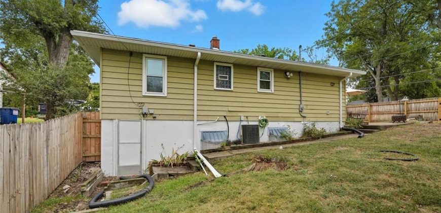 Homes for Sale in Gladstone, MO 64118 | 6800 N Troost Avenue