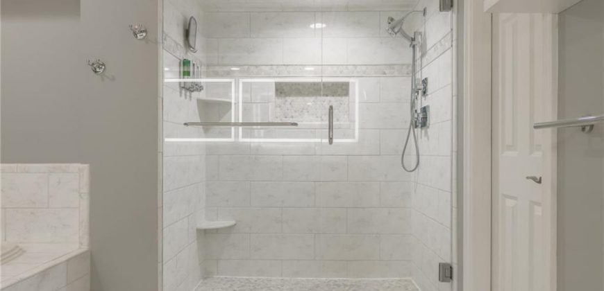 Homes for Sale in Kansas City, MO 64116 | 4319 N Hickory Lane