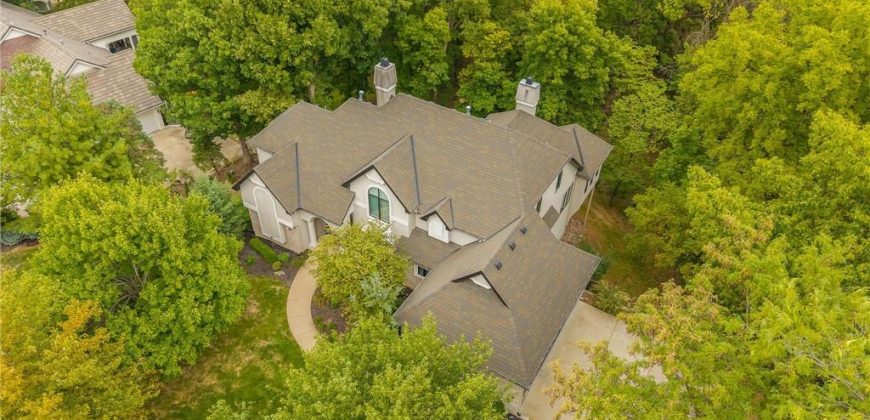 Homes for Sale in Kansas City, MO 64116 | 4319 N Hickory Lane