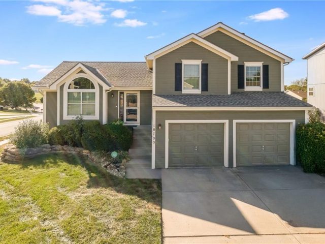 Homes for Sale in Kansas City, MO 64155 | 10700 N Holmes Street