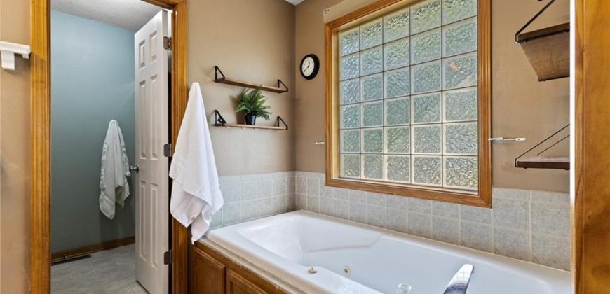 Homes for Sale in Kansas City, MO 64158 | 7511 N Lewis Avenue