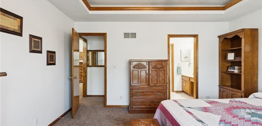 Homes for Sale in Pleasant Valley, MO 64068 | 8014 S Church Road