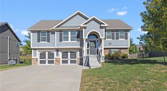 Homes for Sale in Kansas City, MO 64156 | 4512 NE 103rd Terrace