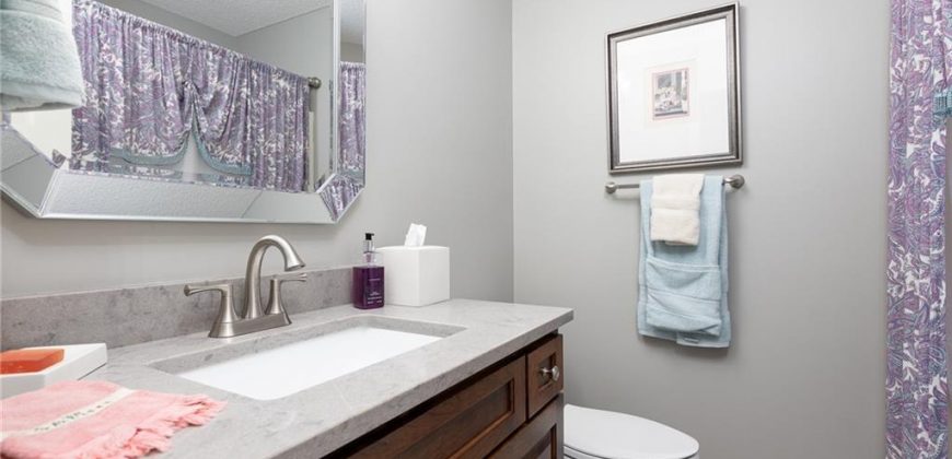 Homes for Sale in Kansas City, MO 64152 | 6525 NW Hidden Valley Road Homes for Sale in Kansas City, MO 64152 | 6525 NW Hidden Valley Road