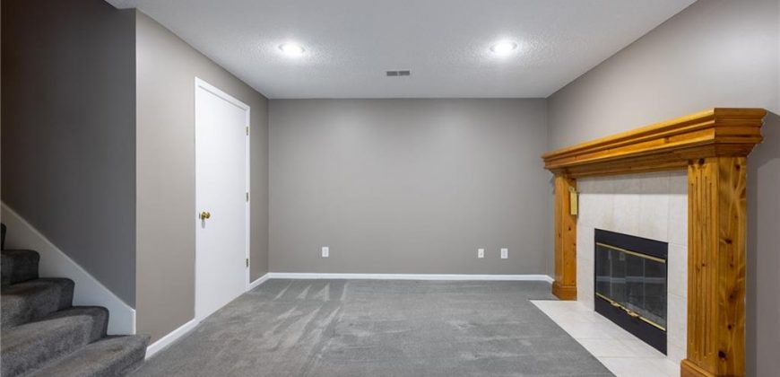 Homes for Sale in Kansas City, MO 64152 | 6525 NW Hidden Valley Road Homes for Sale in Kansas City, MO 64152 | 6525 NW Hidden Valley Road