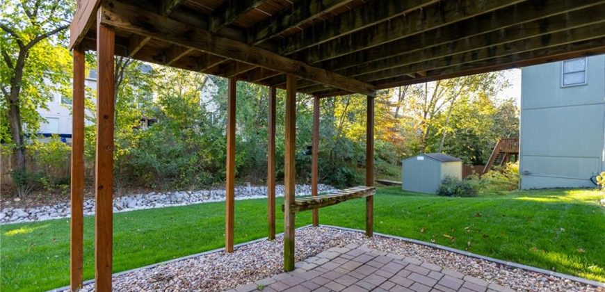 Homes for Sale in Kansas City, MO 64152 | 6525 NW Hidden Valley Road Homes for Sale in Kansas City, MO 64152 | 6525 NW Hidden Valley Road