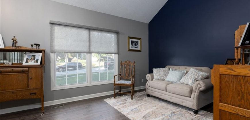 Homes for Sale in Kansas City, MO 64152 | 6525 NW Hidden Valley Road Homes for Sale in Kansas City, MO 64152 | 6525 NW Hidden Valley Road