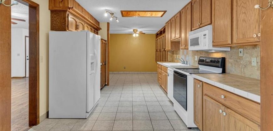 Homes for Sale in Kearney, MO 64060 | 16211  Kountryridge Drive Homes for Sale in Kearney, MO 64060 | 16211  Kountryridge Drive