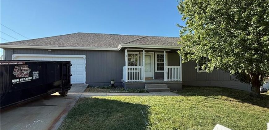 Homes for Sale in Kansas City, MO 64119 |  NE 82 Terrace
