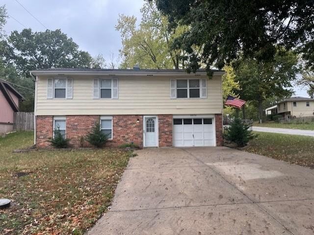 Homes for Sale in Kansas City, MO 64119 | 5876 N Oakley Avenue