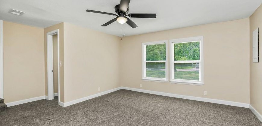 Homes for Sale in Kansas City, MO 64151 | 2308 NW 53rd Terrace