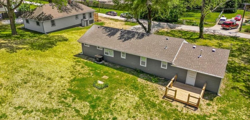 Homes for Sale in Kansas City, MO 64151 | 2308 NW 53rd Terrace