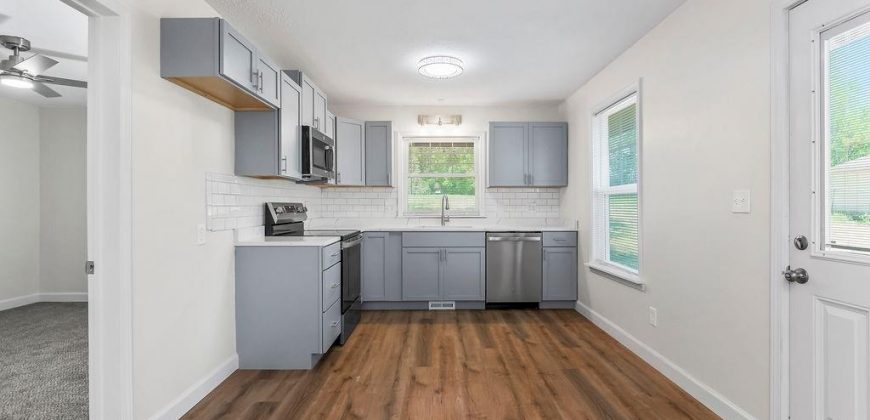 Homes for Sale in Kansas City, MO 64151 | 2308 NW 53rd Terrace