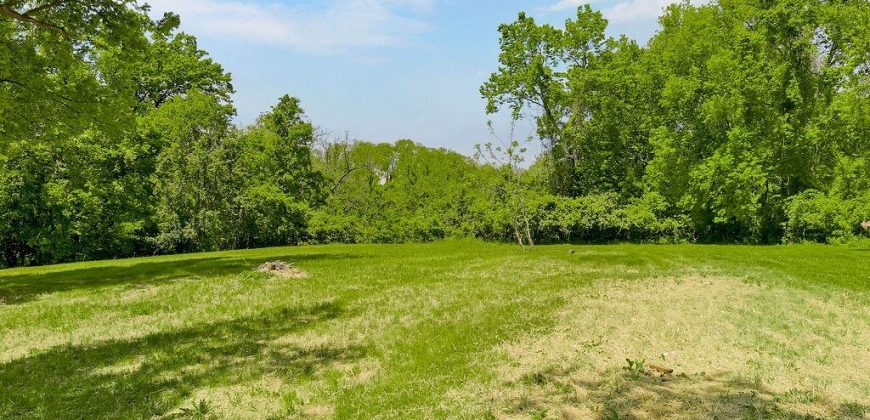 Homes for Sale in Kansas City, MO 64151 | 2308 NW 53rd Terrace