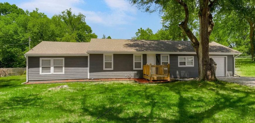 Homes for Sale in Kansas City, MO 64151 | 2308 NW 53rd Terrace