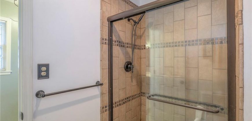 Homes for Sale in Kansas City, MO 64119 | 5321 NE 67th Court