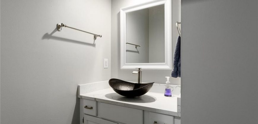 Homes for Sale in Kansas City, MO 64151 | 5219 NW 82nd Terrace