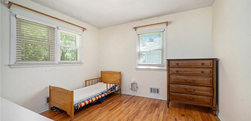 Homes for Sale in Gladstone, MO 64118 | 6314 N Wabash Avenue