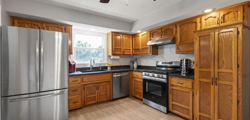 Homes for Sale in Kansas City, MO 64151 | 5521 N Mayview Avenue