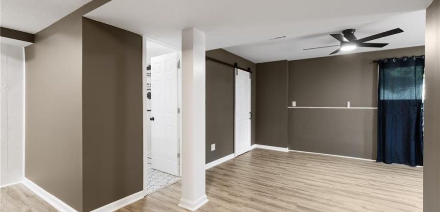 Homes for Sale in Kansas City, MO 64151 | 5521 N Mayview Avenue