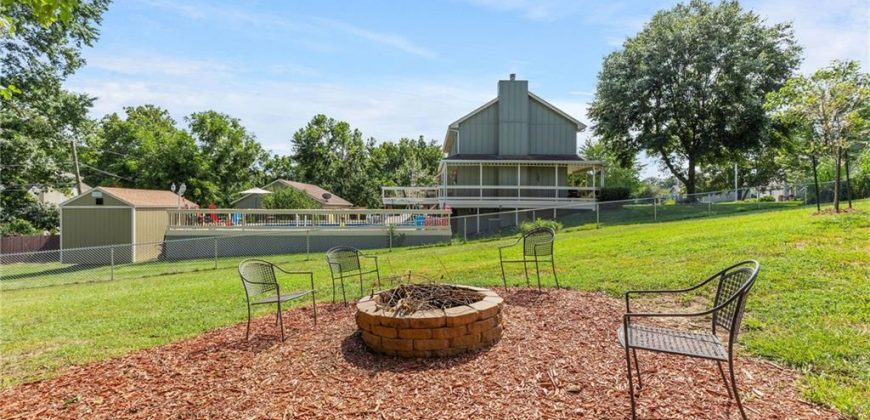 Homes for Sale in Kansas City, MO 64151 | 5521 N Mayview Avenue