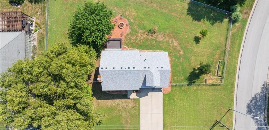 Homes for Sale in Kansas City, MO 64151 | 5521 N Mayview Avenue