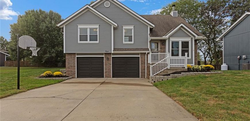 Homes for Sale in Smithville, MO 64089 | 306  Porter Drive