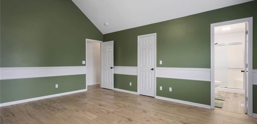 Homes for Sale in Smithville, MO 64089 | 306  Porter Drive