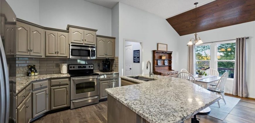 Homes for Sale in Kansas City, MO 64154 | 8627 N BELTON Avenue