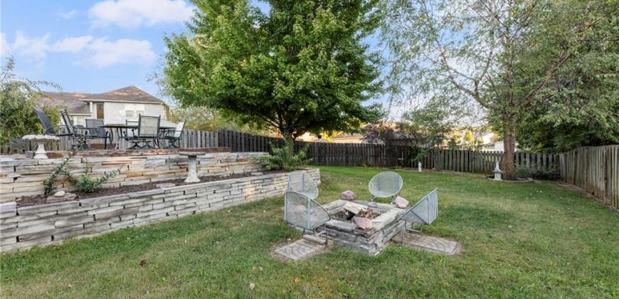 Homes for Sale in Kansas City, MO 64154 | 8627 N BELTON Avenue