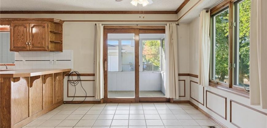 Homes for Sale in Kearney, MO 64060 | 1204  Susan Street