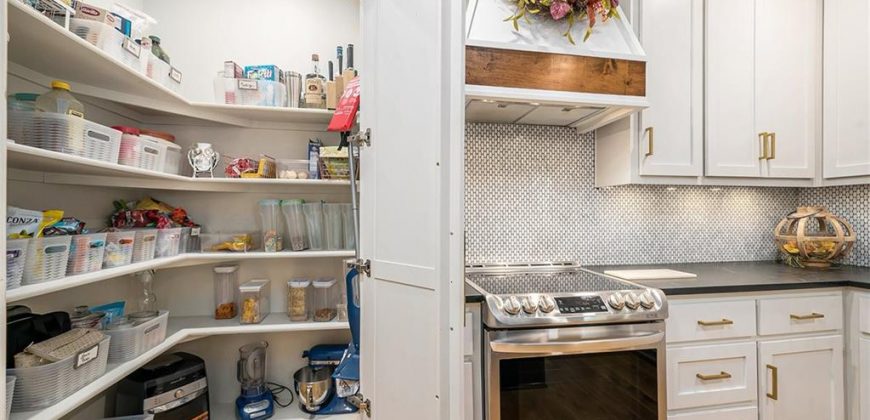 Homes for Sale in Smithville, MO 64089 | 18104  Guinevere Court