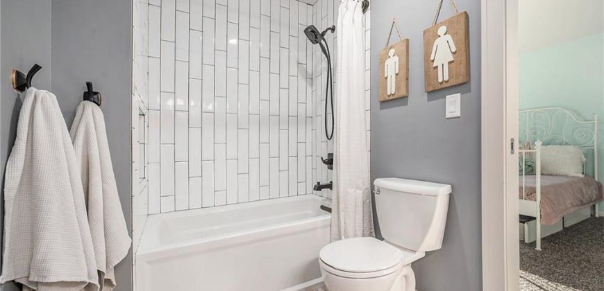 Homes for Sale in Smithville, MO 64089 | 18104  Guinevere Court