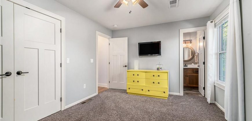 Homes for Sale in Smithville, MO 64089 | 18104  Guinevere Court