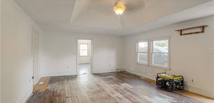 Homes for Sale in Missouri City, MO 64072 | 611  Main Street Homes for Sale in Missouri City, MO 64072 | 611  Main Street