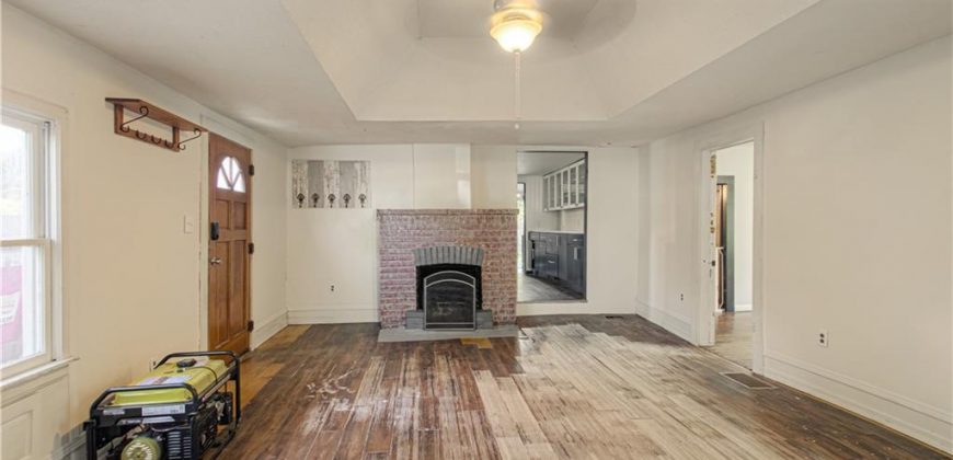 Homes for Sale in Missouri City, MO 64072 | 611  Main Street Homes for Sale in Missouri City, MO 64072 | 611  Main Street