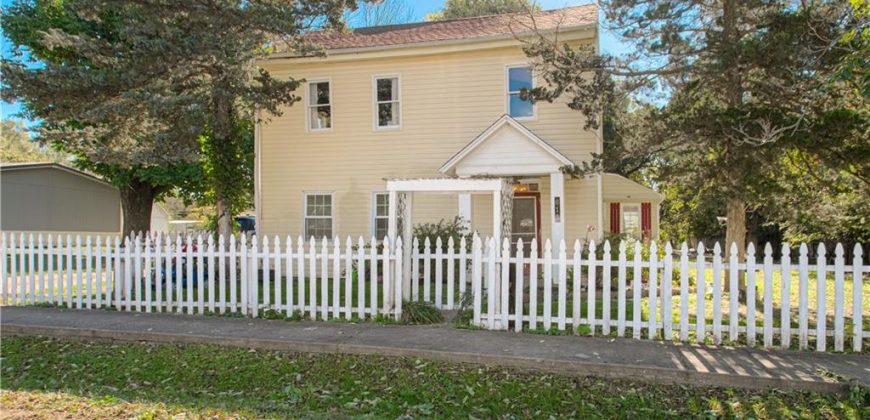 Homes for Sale in Missouri City, MO 64072 | 611  Main Street Homes for Sale in Missouri City, MO 64072 | 611  Main Street